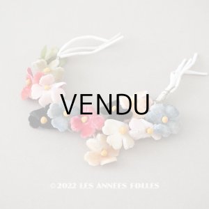 画像: アンティーク ベルベットの布花の小さなリース