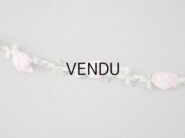 画像4: アンティーク シルク製 大きな薔薇のロココトリム ベビーピンク　31cm (4)