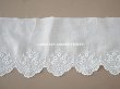画像7: アンティーク 幅広 花模様のホワイトワークのレース 手刺繍 78cm 幅17cm (7)
