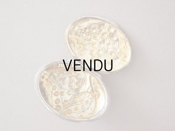 画像4: アンティーク シルバー製 鈴蘭のパウダーケース   (4)