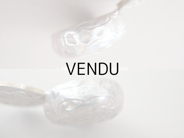 画像6: アンティーク シルバー製 鈴蘭のパウダーケース   (6)