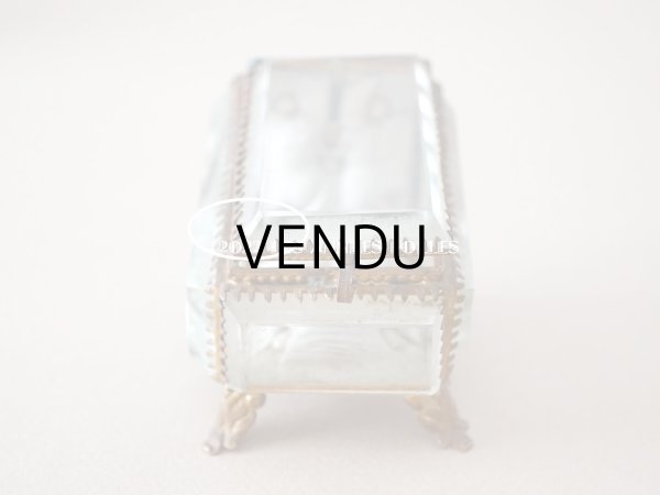 画像7: 19世紀末 アンティーク ジュエリーボックス 　グレイッシュブルーのシルク製クッション　懐中時計 (7)