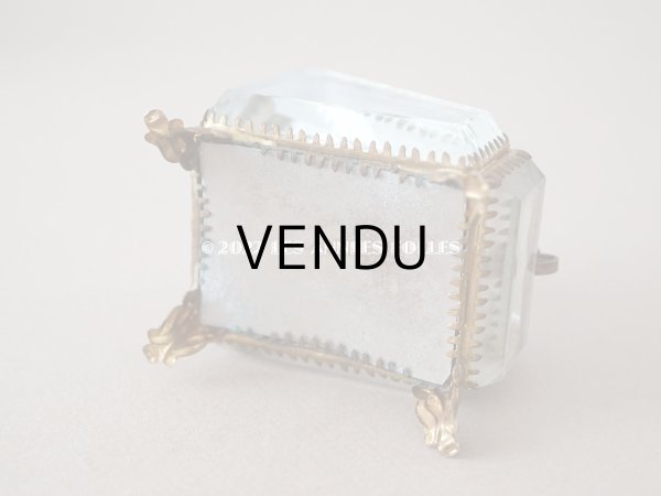 画像9: 19世紀末 アンティーク ジュエリーボックス 　グレイッシュブルーのシルク製クッション　懐中時計 (9)