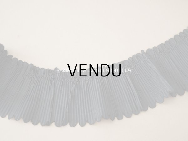 画像3: 19世紀末 アンティーク  ドレスの裾 黒いシルクのプリーツ 3m 約10cm幅 (3)