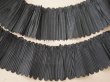 画像9: 19世紀末 アンティーク  ドレスの裾 黒いシルクのプリーツ 2.7m 約11cm幅 (9)