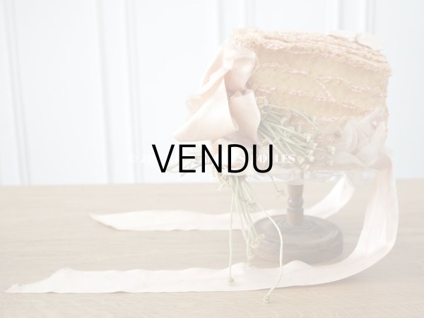 画像5: 19世紀 アンティーク  大きなピンクのリボンが結ばれた 貴婦人の帽子　ボンマルシェ百貨店　-AU BON MARCHE - (5)