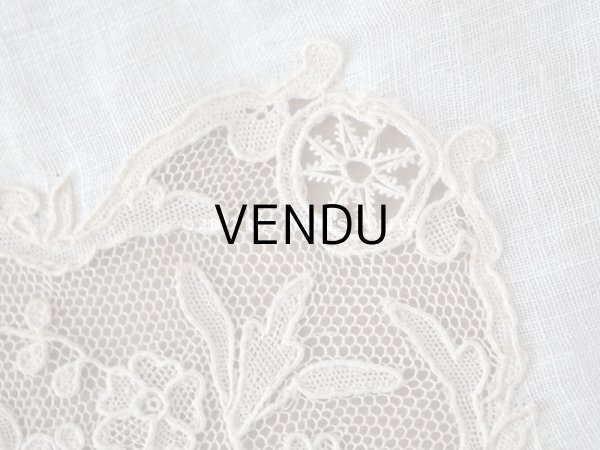 画像9: 19世紀 アンティーク アランソンレースのハンカチ オリジナルボックス入り 【ポワン・ダランソン（アランソン）】　【POINT D'ALENCON】 (9)