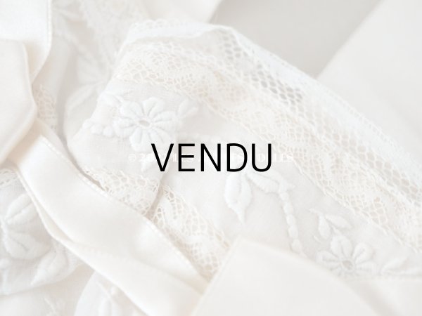 画像6: アンティーク  初聖体のオモニエール 淡いピンクのシルクリボン & 花模様のホワイトワーク(手刺繍) (6)