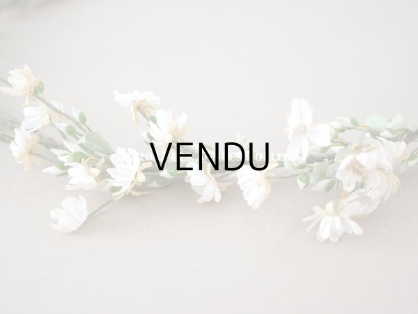 画像6: 19世紀末 アンティーク 白い小さなの布花のティアラ 花冠　 (6)