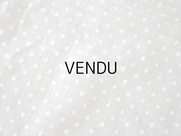 画像4: アンティーク  とても小さな花刺繍入り コットン生地  34.5×46.5cm (4)