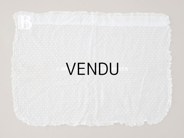 画像9: アンティーク  とても小さな花刺繍入り コットン生地  34.5×46.5cm (9)