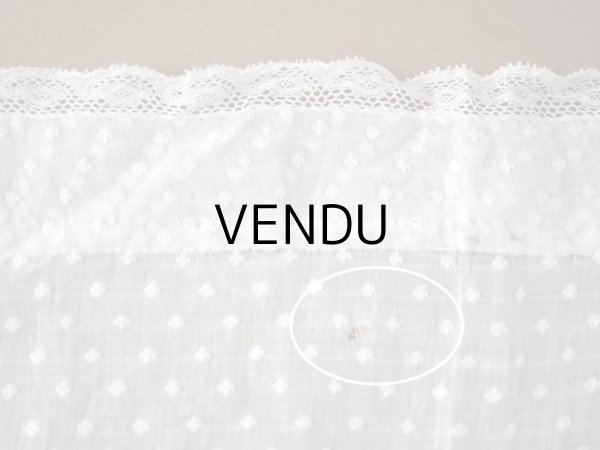画像10: アンティーク  とても小さな花刺繍入り コットン生地  34.5×46.5cm (10)