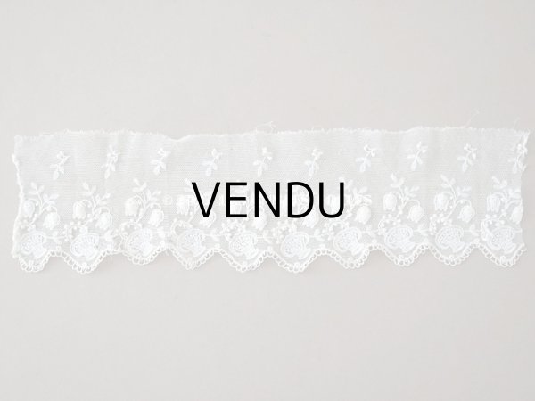 画像7: アンティーク 鈴蘭の刺繍入りレース　エクリュ　104cm (7)