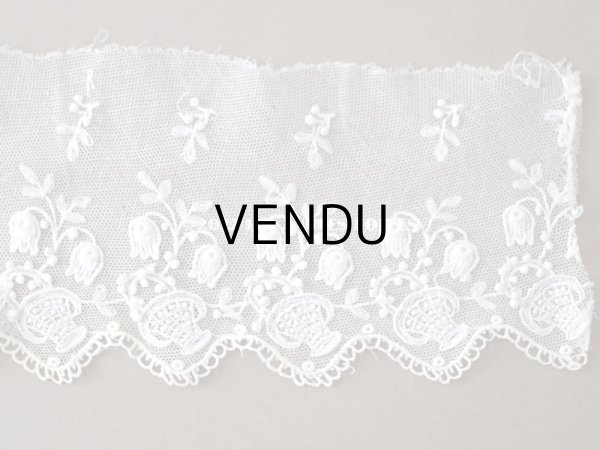 画像4: アンティーク 鈴蘭の刺繍入りレース　エクリュ　104cm (4)