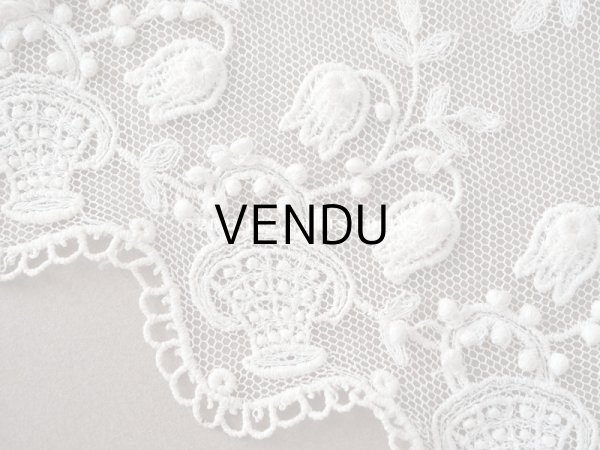 画像6: アンティーク 鈴蘭の刺繍入りレース　エクリュ　104cm (6)