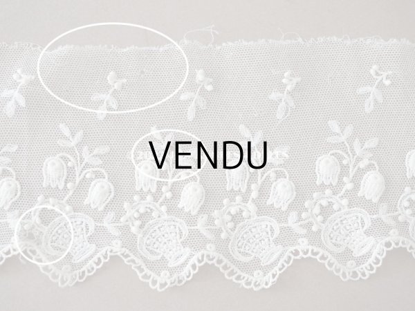 画像9: アンティーク 鈴蘭の刺繍入りレース　エクリュ　104cm (9)