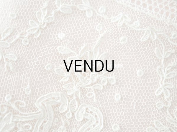 画像3: 18世紀 アンティーク ニードルレース アランソンレース 薔薇のガーランド 89cm 9cm幅 ポワン・ダランソン (3)