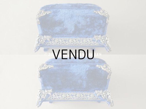 画像8: 19世紀末 アンティーク 　裁縫箱　鍵付き マリンブルーのベルベット＆シルククッション (8)