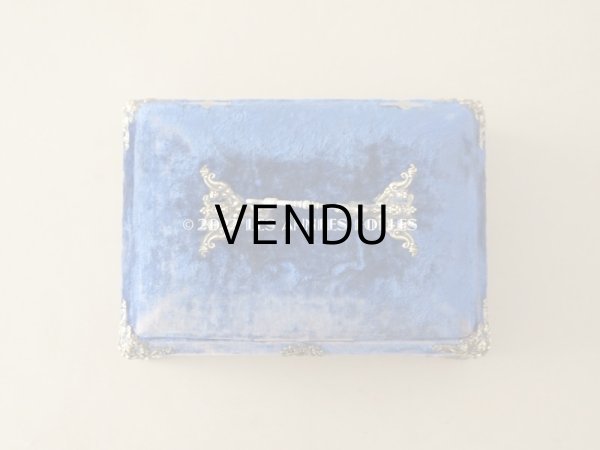 画像5: 19世紀末 アンティーク 　裁縫箱　鍵付き マリンブルーのベルベット＆シルククッション (5)