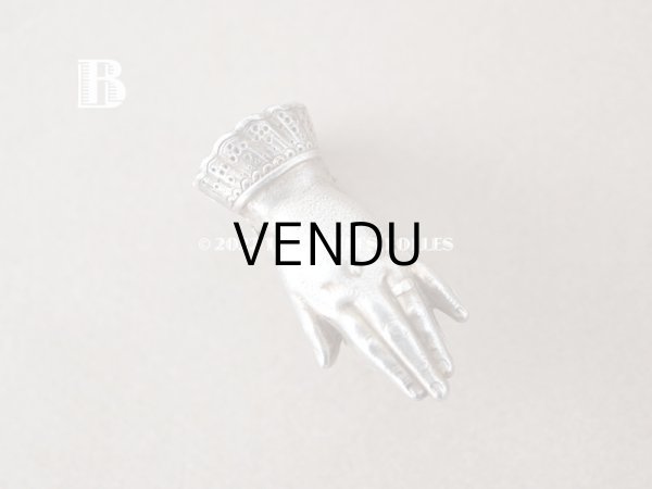３点♡　フランス　アンティーク　ハンドモチーフ　クリップ　アドバタイジング アンティーク ハンドモチーフのクリップ シャトレーヌ用 手の