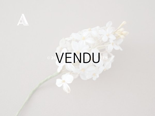 画像2: 19世紀 アンティーク ホワイトライラックの布花  (2)