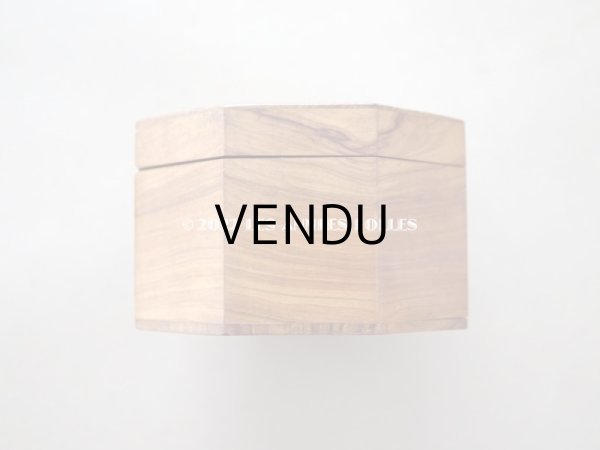 画像15: アンティーク モシュリンヌ　鈴蘭のジュエリーボックス パウダーブルーのシルク製クッション (15)