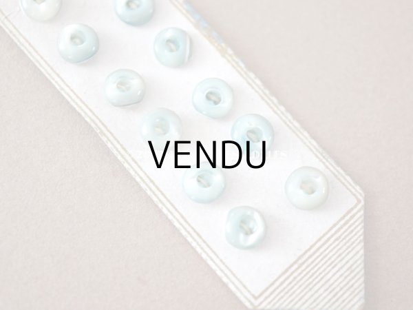 画像3: 1920年 アンティーク マザーオブパール製 極小 ボタン 6mm 12ピース シェルボタン ブルー (3)