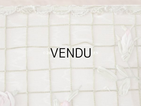 画像11: アンティーク 薔薇のロココモチーフのガーランド 大きなカルトナージュボックス パウダーピンク 48×32.5×9.5cm (11)