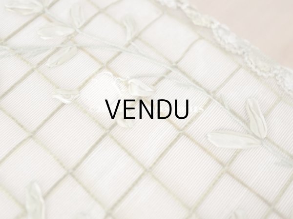 画像10: アンティーク 薔薇のロココモチーフのガーランド 大きなカルトナージュボックス パウダーピンク 48×32.5×9.5cm (10)