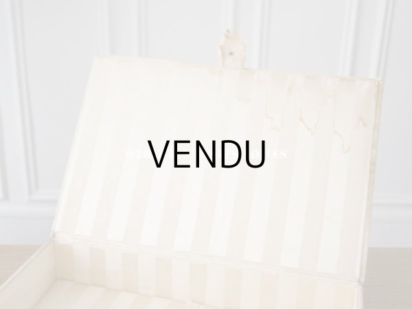 画像13: アンティーク 薔薇のロココモチーフのガーランド 大きなカルトナージュボックス パウダーピンク 48×32.5×9.5cm (13)