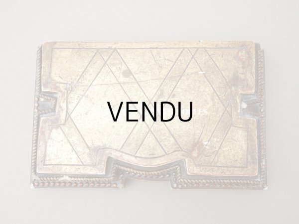 画像3: 19世紀 アンティーク 木製の台座　ゴールド 花のモチーフ (3)