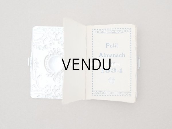 画像6: 【クリスマスセール2022対象外】1934年代 アンティーク ビジュートリーの小さなカレンダーのカルネ  ロカイユ装飾 (6)