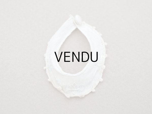 画像9: 【クリスマスセール2022対象外】アンティーク  ドールベッド & ドールドレスのセット ベビードール用　手縫い＆手刺繍＆手編みのレース (9)