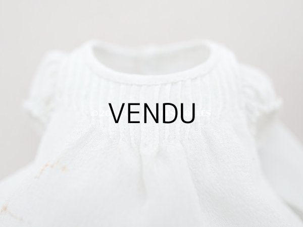 画像4: 【クリスマスセール2022対象外】アンティーク  ドールベッド & ドールドレスのセット ベビードール用　手縫い＆手刺繍＆手編みのレース (4)