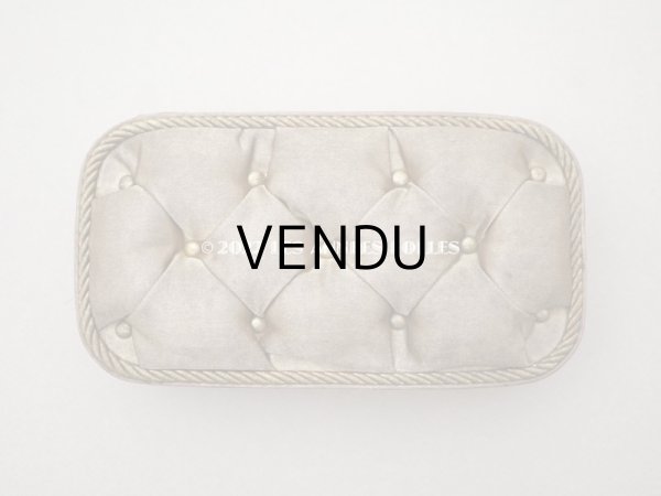 画像3: 19世紀末 アンティーク シルク製 チョコレートのお菓子箱 ゴールド (3)