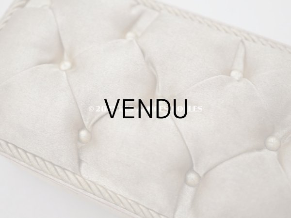 画像7: 19世紀末 アンティーク シルク製 チョコレートのお菓子箱 ゴールド (7)