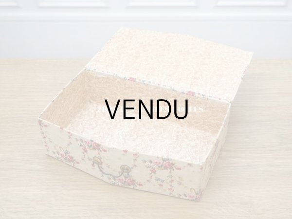 画像3: 1900年代 アンティーク  ローズパニエ＆薔薇のガーランド柄  カルトナージュボックス チェストの引き出し (3)