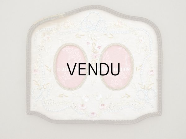 画像3: アンティーク リボン刺繍のフォトフレーム 　リボン＆薔薇のガーランド ダブルフレーム (3)