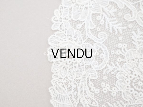 画像8: アンティーク ポワンドローズ  結婚式のハンカチ イニシャル刺繍入り 【ポワン・ド・ローズ】　【ポワン・ド・ガーズ】  (8)