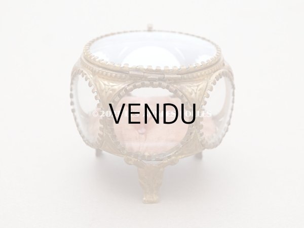 画像3: 19世紀末 アンティーク ジュエリーボックス 　スモーキーなピーチピンク シルク製クッション　 (3)