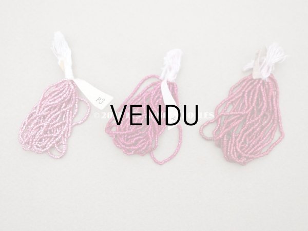 画像3: 1900年代 アンティーク 極小 メタル製 カット入り ビーズ フューシャピンク　メタルビーズ P3　キャビアビーズ (3)