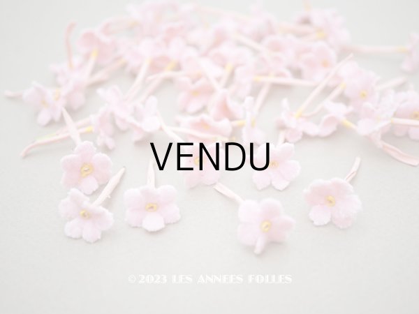 画像1: アンティーク 布花材料  ベルベットの花びらのセット 51ピースのセット ピンク　17mm (1)