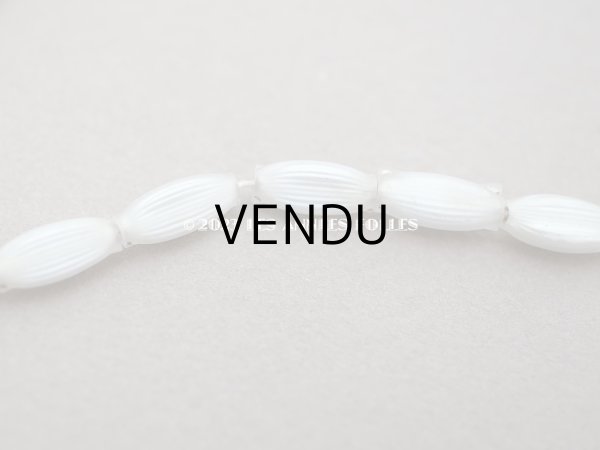 画像4:  アンティーク スフレビーズ マーキス型 ライン入り ホワイトシルバー  4×9mm  約390ピース 吹きガラス製 ビーズ (4)