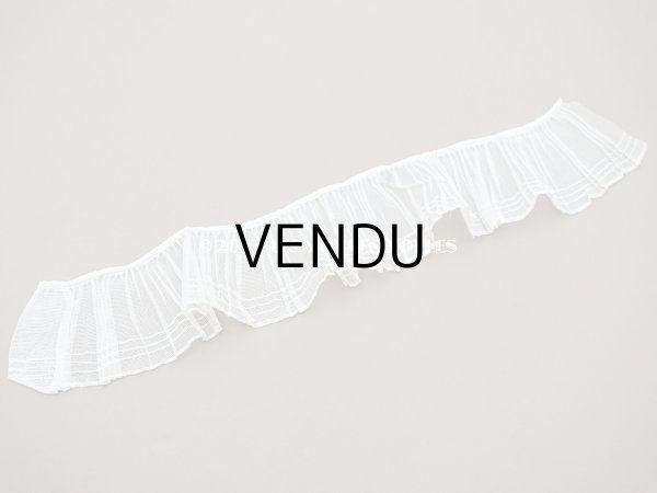 画像3: アンティーク チュールレースのプリーツリボン ライン入り エクリュ 42cm 7.8cm幅   (3)