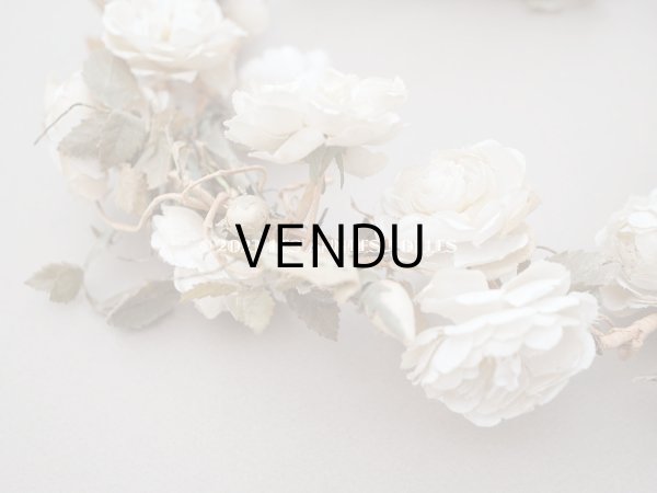 画像7: アンティーク 白薔薇の大きな花冠 オフホワイト 布花のティアラ (7)