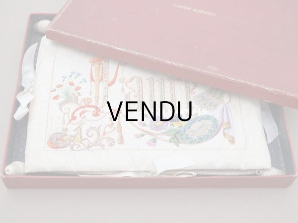 画像15: 19世紀 新品同様 アンティーク 箱入り　シルク製 ハンキーケース ハンドペイント ハンカチ用ポシェット  (15)