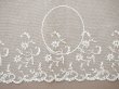 画像7: アンティーク 花の刺繍入り 幅広レース エクリュ　1.4m 幅14.4cm (7)