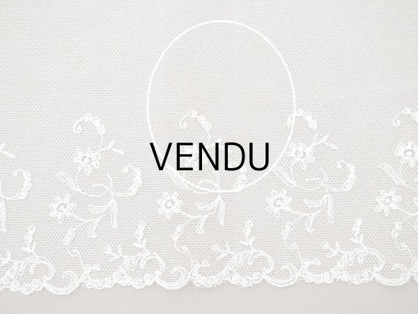画像7: アンティーク 花の刺繍入り 幅広レース エクリュ　1.4m 幅14.4cm (7)