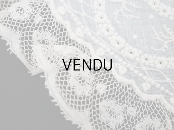 画像5: 19世紀 アンティーク  結婚式のハンカチ ホワイトワーク＆ニードルレース (5)