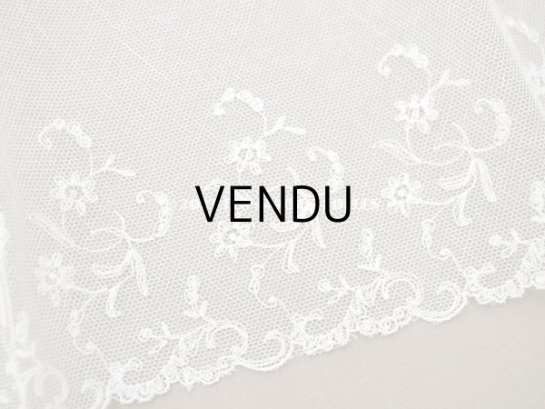 画像3: アンティーク 花の刺繍入り 幅広レース エクリュ　1.4m 幅14.4cm (3)